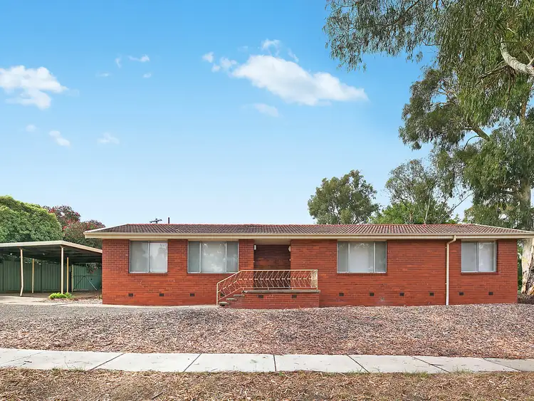 2 Burkitt Street, Page ACT 2614