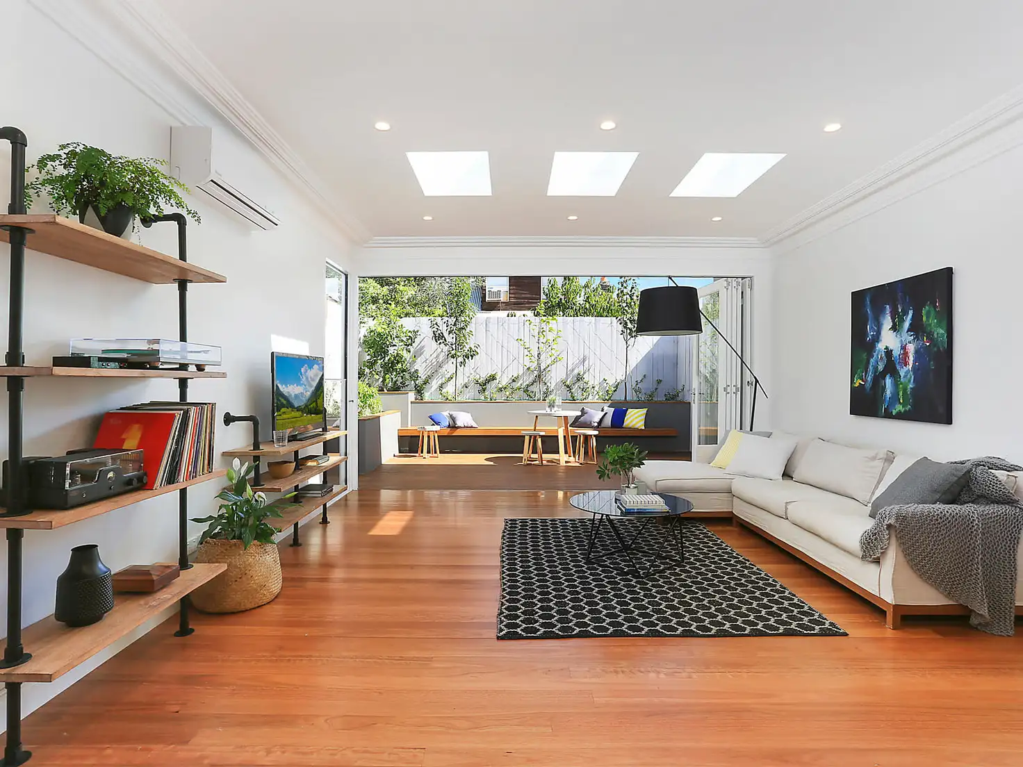 Main view of Homely house listing, 29 Huntington Street, Crows Nest NSW 2065