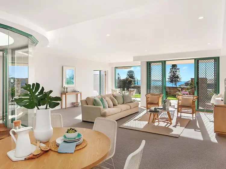 2/1 Tullimbar Road, Cronulla NSW 2230