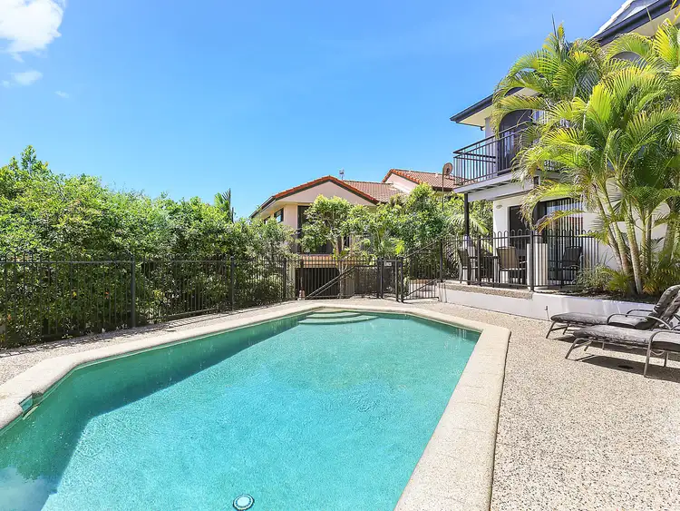 8/18 Beacon Court, Sunrise Beach QLD 4567