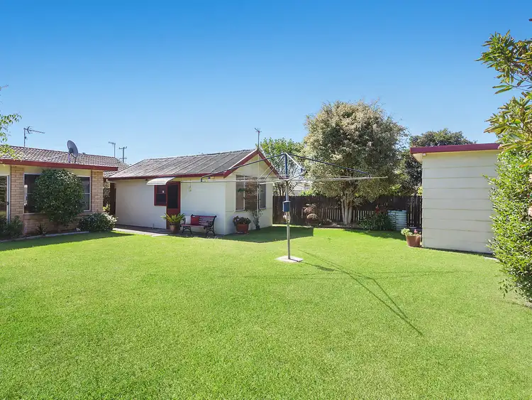 Third view of Homely house listing, 32 Kathleen White Crescent, Killarney Vale NSW 2261