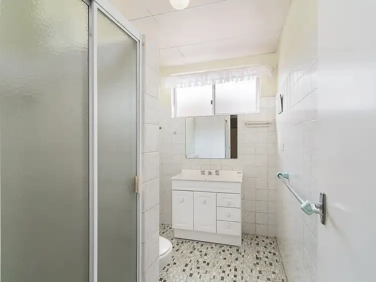 Fourth view of Homely apartment listing, 2/5 Noela Avenue, New Lambton NSW 2305