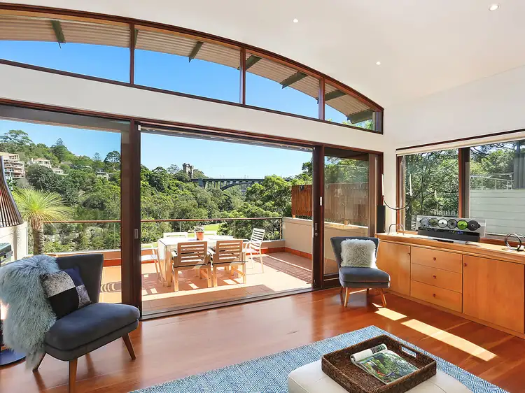 26A Lower Cliff Avenue, Northbridge NSW 2063