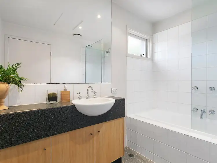 Sixth view of Homely apartment listing, 7/261 Dandenong Road, Prahran VIC 3181
