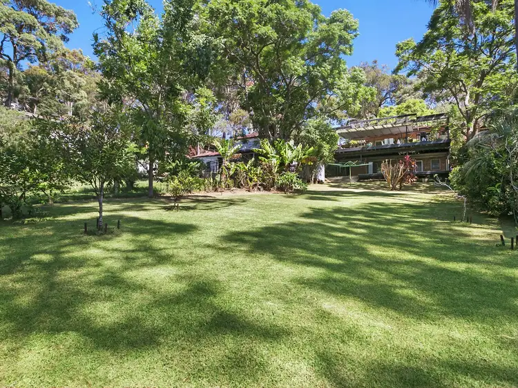 Third view of Homely house listing, 8 Wandeen Road, Avalon Beach NSW 2107