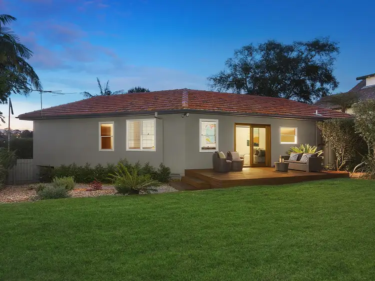 49 Hinemoa Avenue, Normanhurst NSW 2076