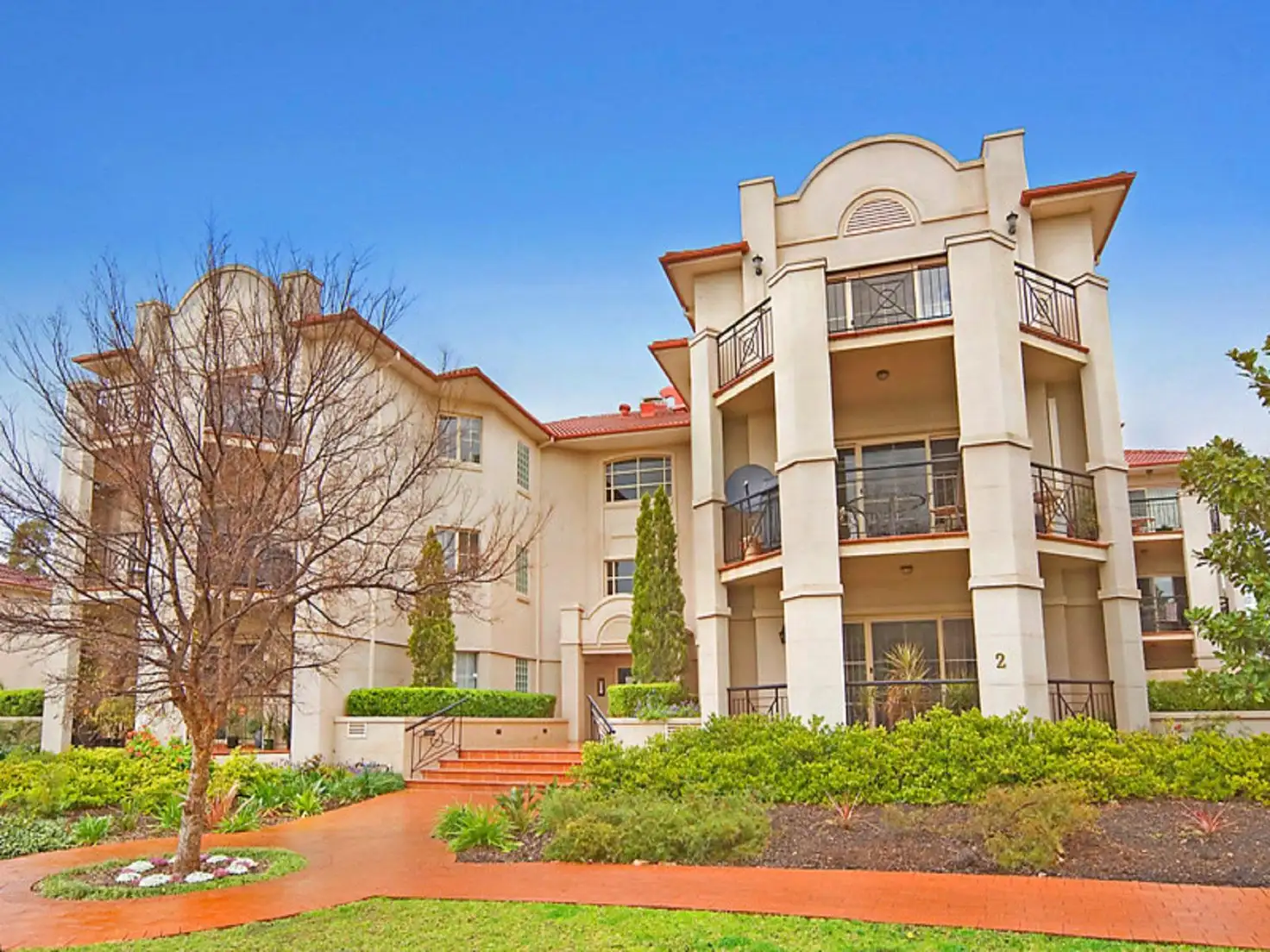Main view of Homely apartment listing, 2/2 Mortimer Lewis Drive, Huntleys Cove NSW 2111