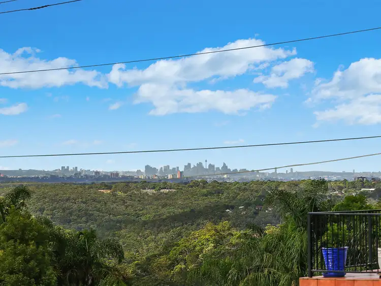 2A Hakea Street, Yarrawarrah NSW 2233