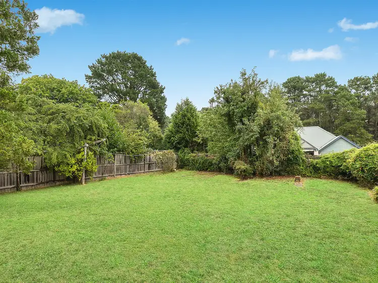 Third view of Homely house listing, 9 Dalrymple Avenue, Wentworth Falls NSW 2782