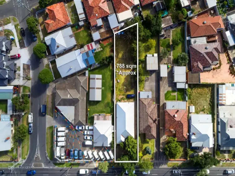58 Ballarat Road, Maidstone VIC 3012
