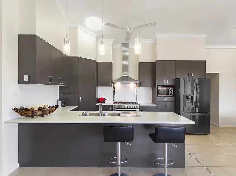 Second view of Homely house listing, 2 Goldfish Court, Burdell QLD 4818
