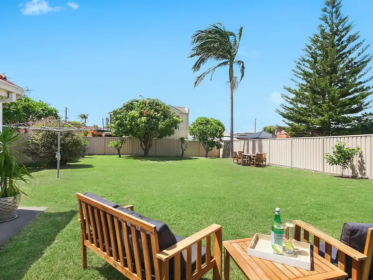 26 Warrigal Street, The Entrance NSW 2261