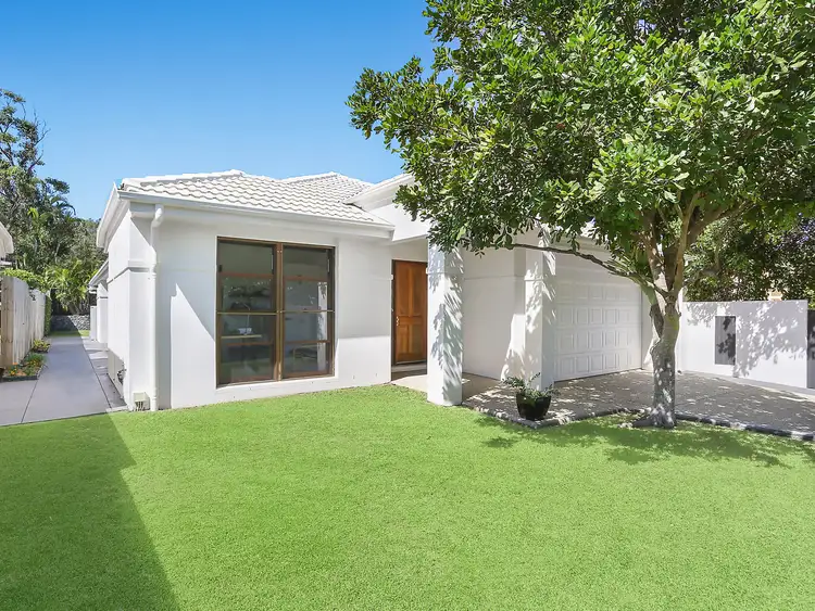 9B Sarena Court, Sunshine Beach QLD 4567