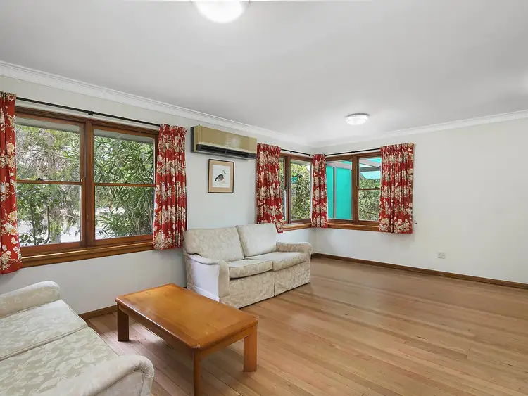 Fourth view of Homely house listing, 22 Hopetoun Circuit, Deakin ACT 2600