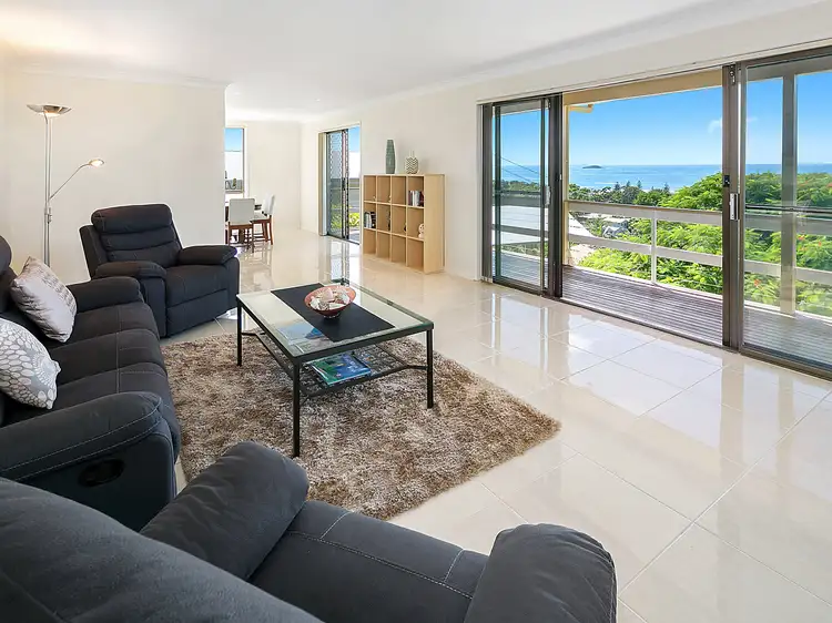 44 Parkes Drive, Korora NSW 2450