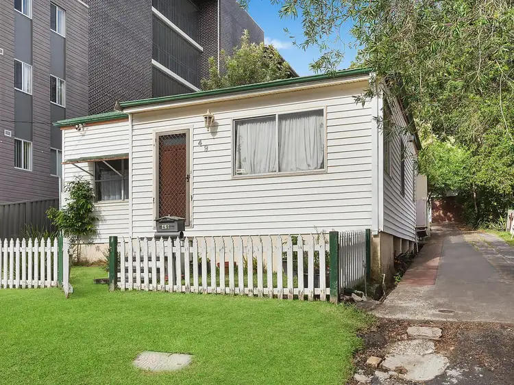 49 Hills Street, North Gosford NSW 2250