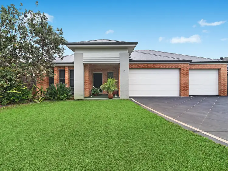 8 Oimara Street, Fern Bay NSW 2295