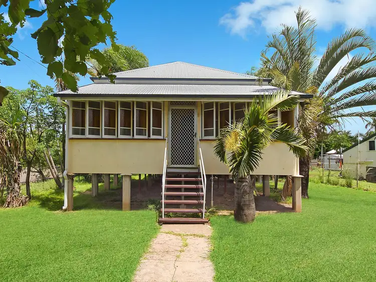 56 Seventh Street, Railway Estate QLD 4810
