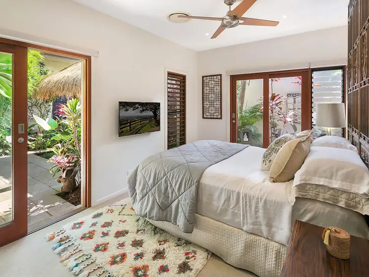 Fourth view of Homely house listing, 6 San Simeon Circuit, Sapphire Beach NSW 2450