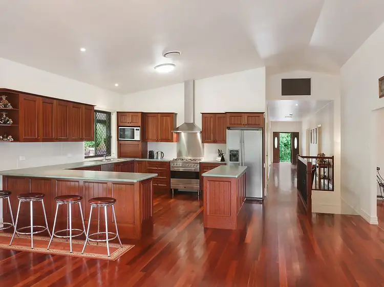 34 Old Farm Place, Ourimbah NSW 2258