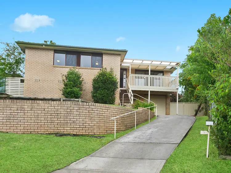 7 Tamarisk Place, Wyoming NSW 2250