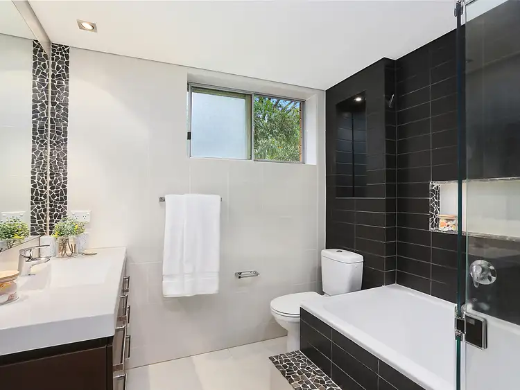 Fourth view of Homely apartment listing, 3/41 Campbell Parade, Manly Vale NSW 2093