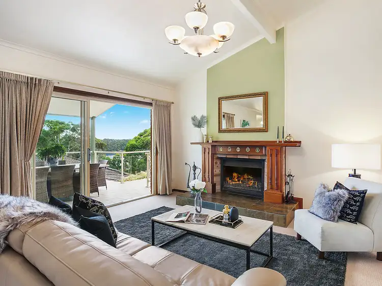 53 Bignell Street, Illawong NSW 2234