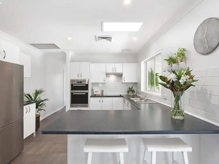 Fourth view of Homely house listing, 5 Boorana Close, Killarney Vale NSW 2261