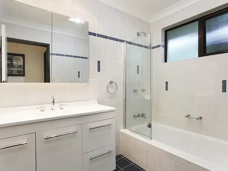 Fifth view of Homely house listing, 32 Leabons Lane, Seven Hills NSW 2147