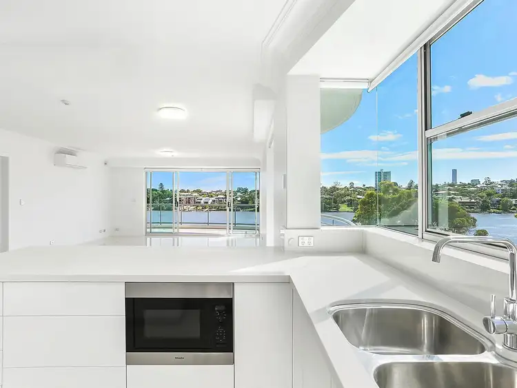 Main view of Homely apartment listing, 6/100 Macquarie Street, St Lucia QLD 4067