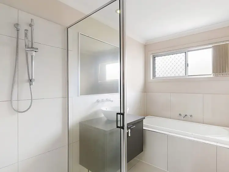 Sixth view of Homely house listing, 6/249 Mason Street, Koongal QLD 4701