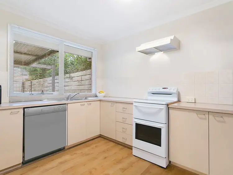 Third view of Homely villa listing, 17/1 Mcintosh Court, Aspendale Gardens VIC 3195