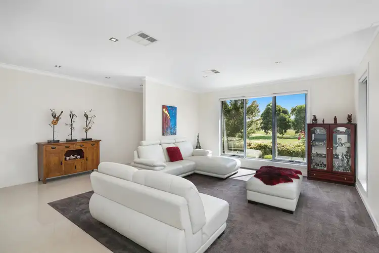 Second view of Homely house listing, 20 Ballantyne Crescent, Franklin ACT 2913