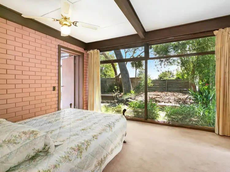 Sixth view of Homely house listing, 10 Wilga Street, Mount Waverley VIC 3149