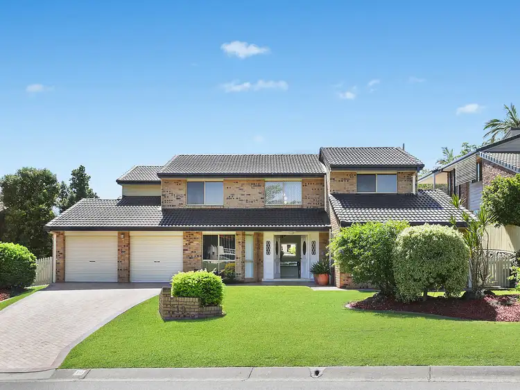 19 Kilmorey Street, Carindale QLD 4152