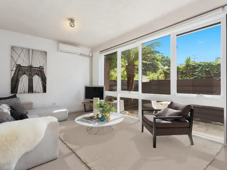 6/2 Crimea Street, St Kilda VIC 3182
