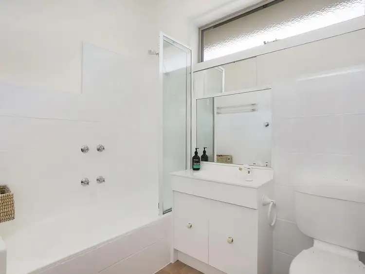 Fourth view of Homely apartment listing, 5/38 Queen Street, St Kilda East VIC 3183