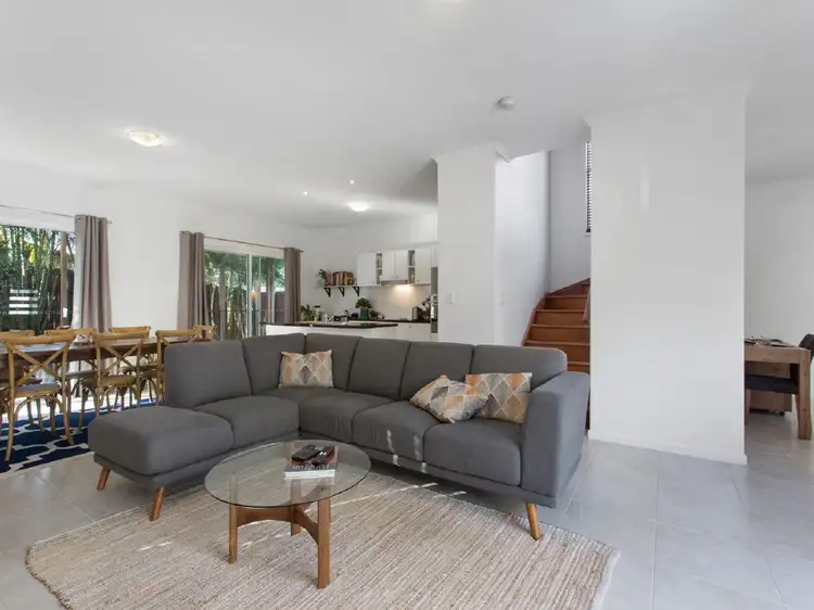 16 Scribbly Gum Drive, Meridan Plains QLD 4551