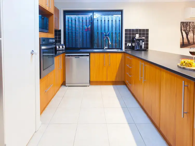 Sixth view of Homely house listing, 8 Wanderer Crescent, Springfield Lakes QLD 4300