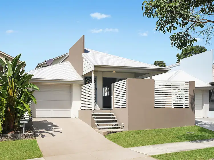 8 Shearwater Terrace, Springfield Lakes QLD 4300