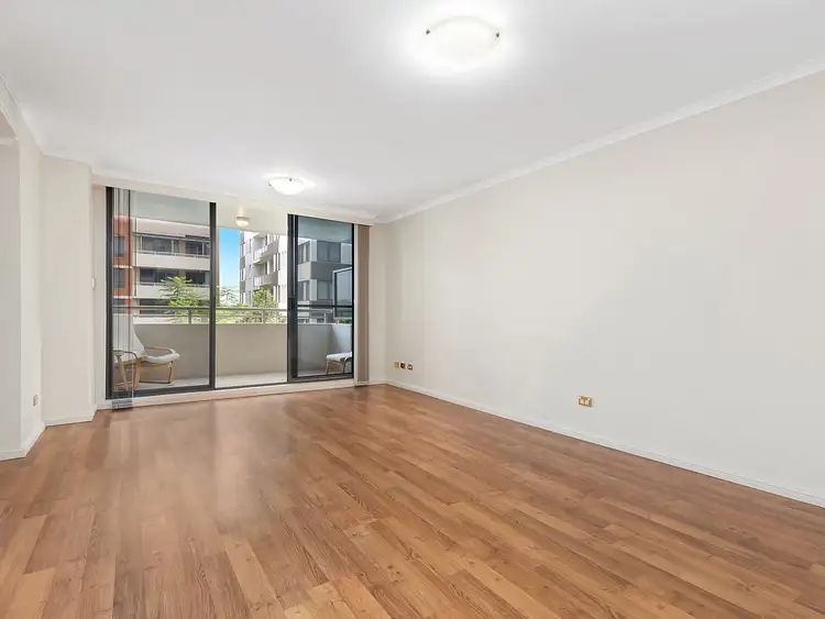 24/121 Pacific Highway, Hornsby NSW 2077