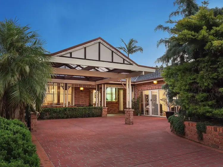 13 Matthew Close, Mount Annan NSW 2567