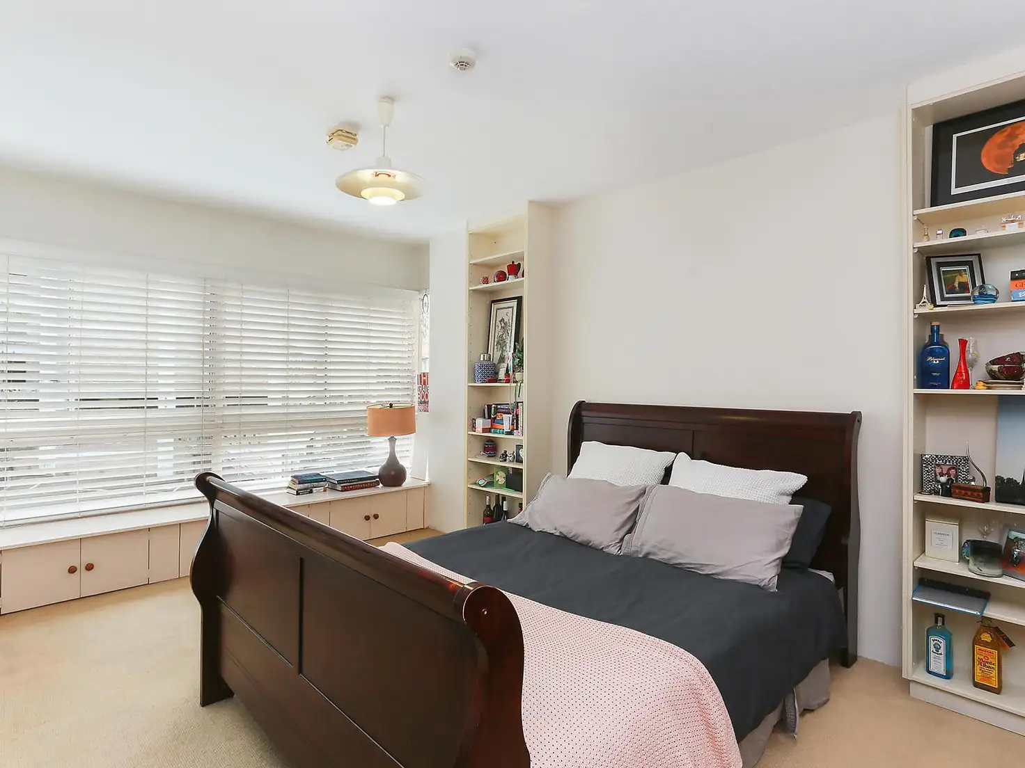 Main view of Homely studio listing, 5/51 Roslyn Gardens, Elizabeth Bay NSW 2011