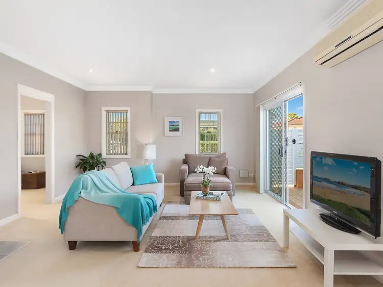 Fourth view of Homely villa listing, 1/3 Karooah Avenue, Blue Bay NSW 2261