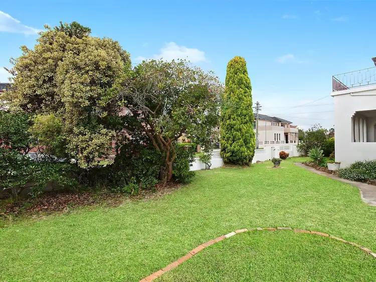 Fourth view of Homely house listing, 10 Centre Street, Blakehurst NSW 2221