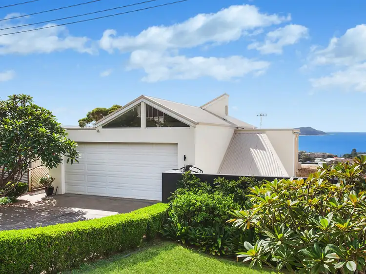 11 John Gray Close, Terrigal NSW 2260