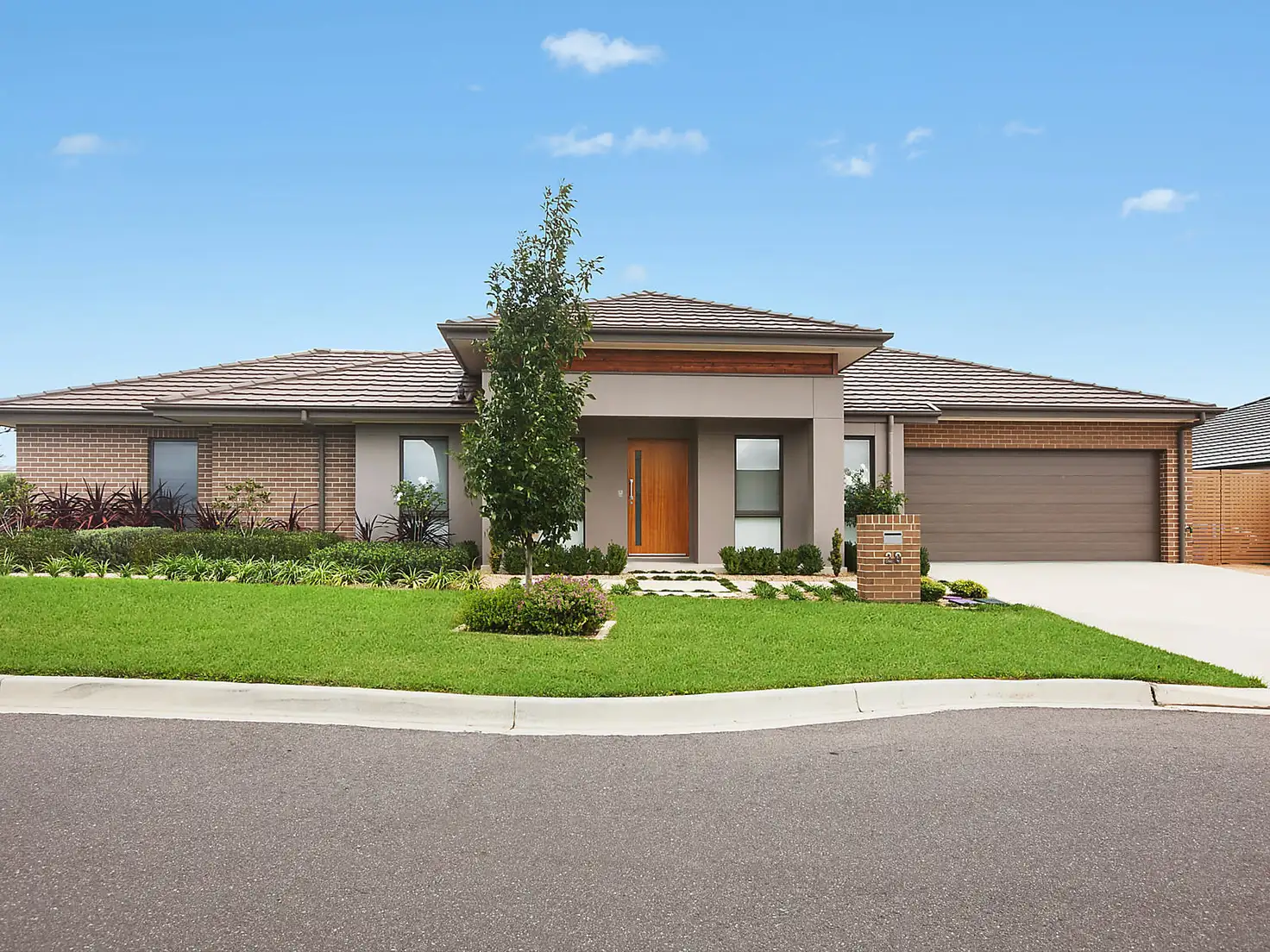 Main view of Homely house listing, 20 Pollack Street, Googong NSW 2620