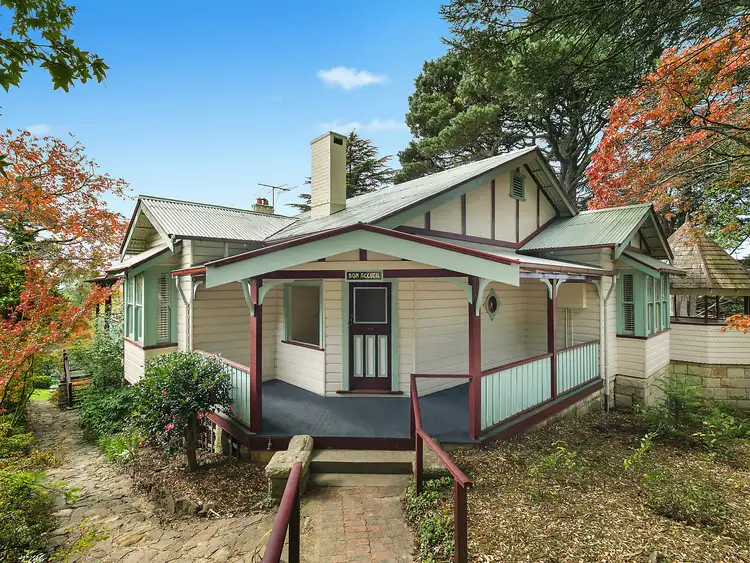 4 Churchill Street, Leura NSW 2780