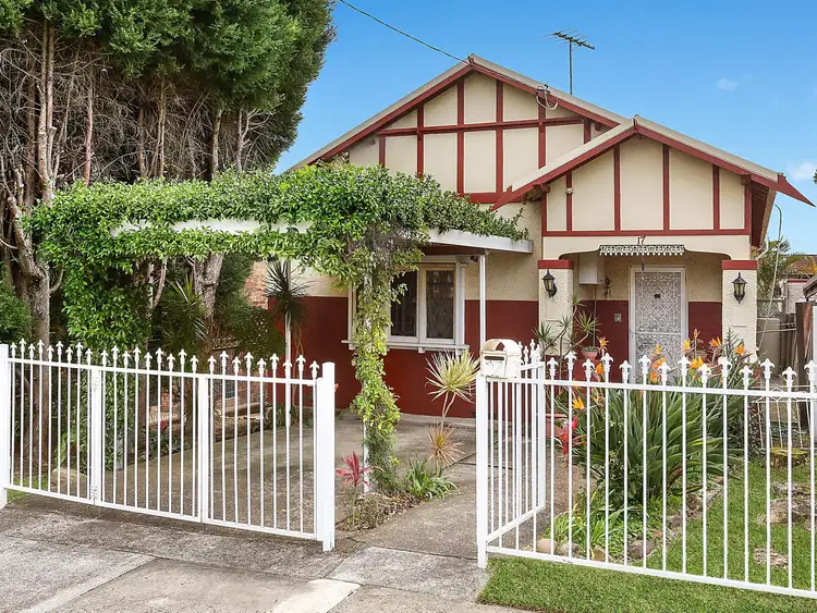 17 George Street, Bardwell Valley NSW 2207