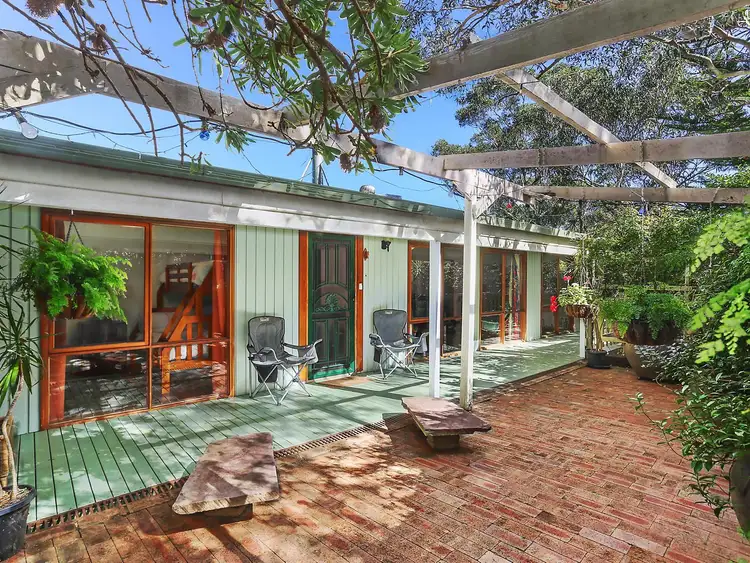 9 Raphael Drive, Hornsby Heights NSW 2077